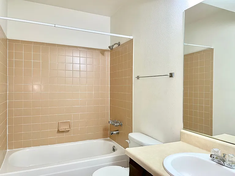 6807 Delmonico Dr #D — Photo 6
