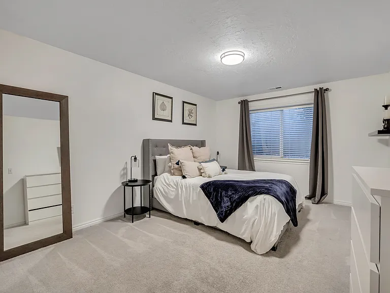 9162 S Glenn Abbey Way — Photo 38