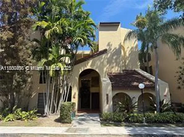 9255 SW 125th Ave APT 304R, Miami, FL 33186