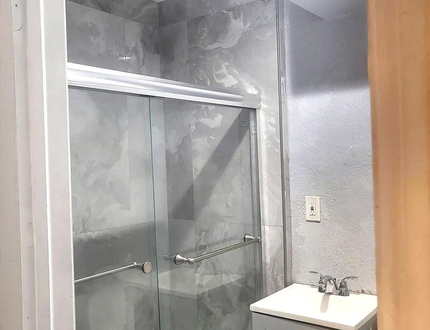1 bed, 1.0 bath, 1611 sqft, $1,550 — Photo 4