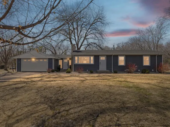 105 Saratoga Ln N, Plymouth, MN 55441