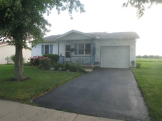 1st image of 113 Andrew Ct E