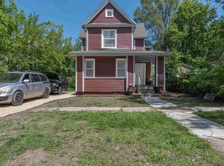 1212 S 5th St, Rockford, IL 61104