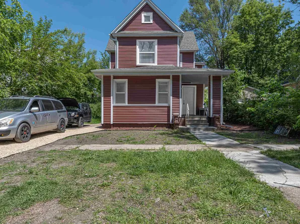 1212 S 5th St, Rockford, IL 61104