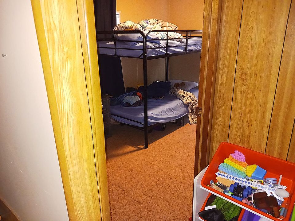 1st image of 70 Joy St
