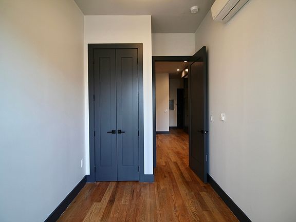 3rd image of 85 Humboldt St #B2