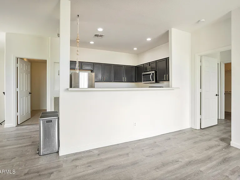1335 E June St #205 — Photo 25