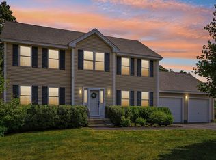 52 Cart Path Rd, Dracut, MA 01826