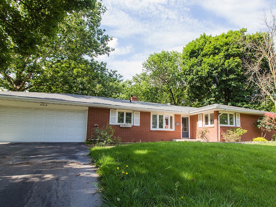 1st image of 4414 Berkshire Close