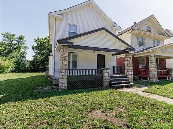3rd image of 4623 E 9th St