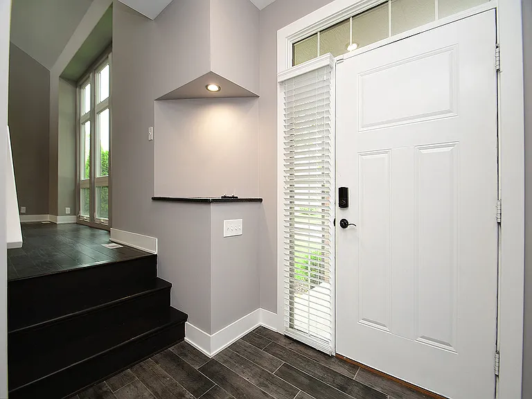 4004 N 162nd Ave — Photo 3