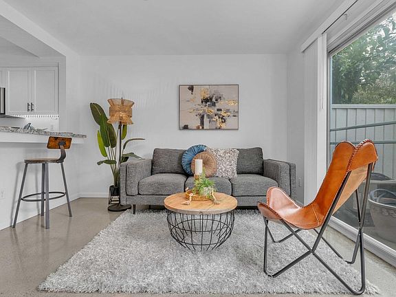 3rd image of 6978 Gregorich Dr Unit E