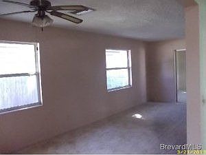4th image of 1027 Coronado Dr
