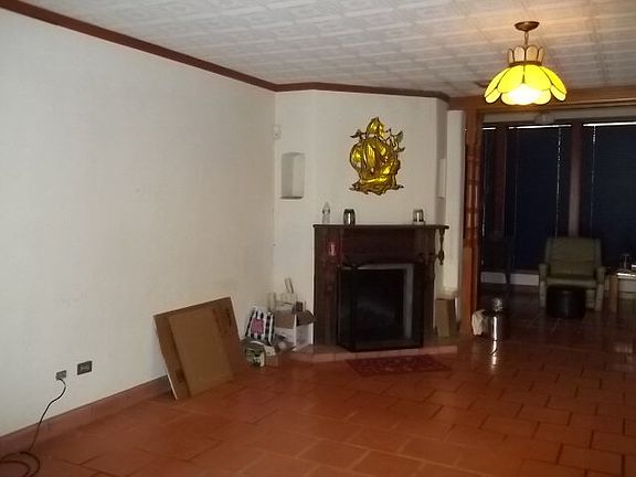 5th image of 1701 N Avenue L
