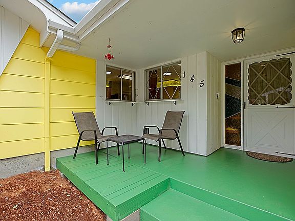 3rd image of 145 S Vista Way