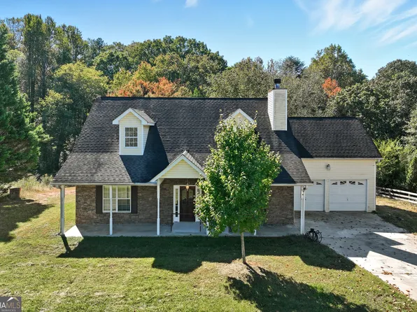 6217 Green Mountain Ln, Clermont, GA 30527
