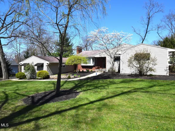 1534 Sylvan Dr, Hollidaysburg, PA 16648