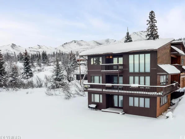 9250 Buddy Werner Dr, Anchorage, AK 99507