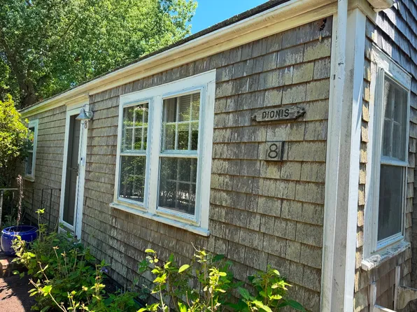 16H Milestone Rd #8, Nantucket, MA 02554