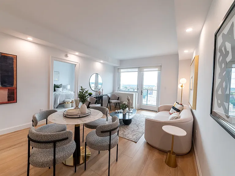 3745 Riverdale Ave #2 — Photo 8