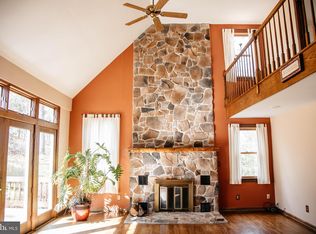 702 Deer Rd, Fawn Grove, PA 17321