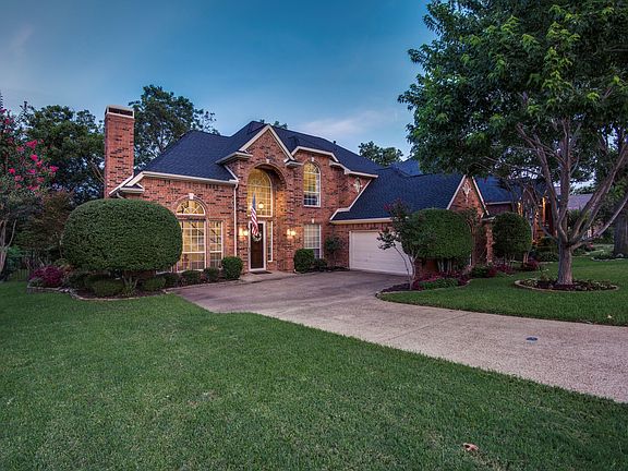 2nd image of 2729 Brookside Ln
