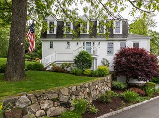 5 Doubleday Ln, Ridgefield, CT 06877