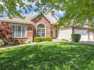 916 Sill Ridge Dr, Dardenne Prairie, MO 63368