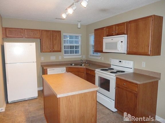 4th image of 3559 Sydney Oaks Dr