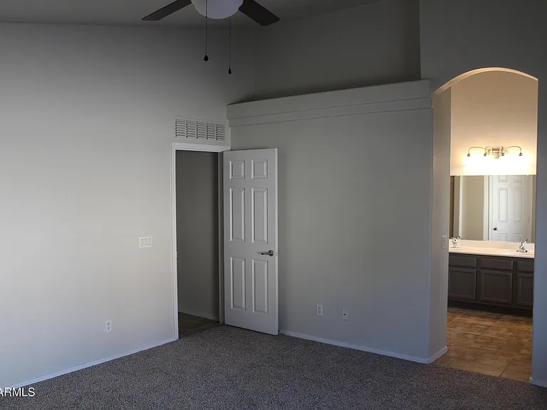 43410 W Wild Horse Trl — Photo 16