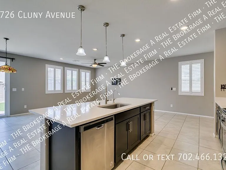 9726 Cluny Ave — Photo 26