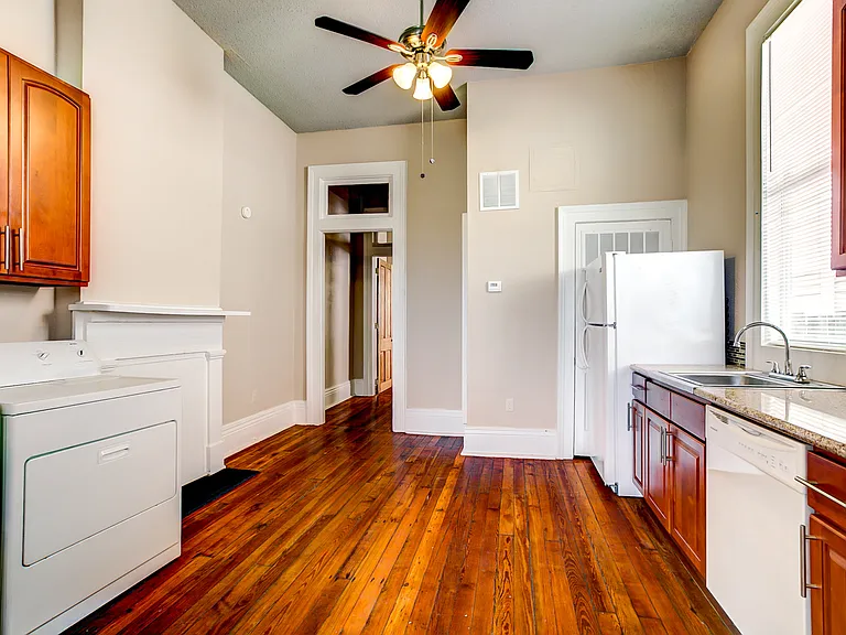 2229 Saint Ann St #2229 — Photo 8