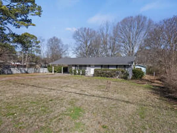 204 W 19th St, Russellville, AR 72801