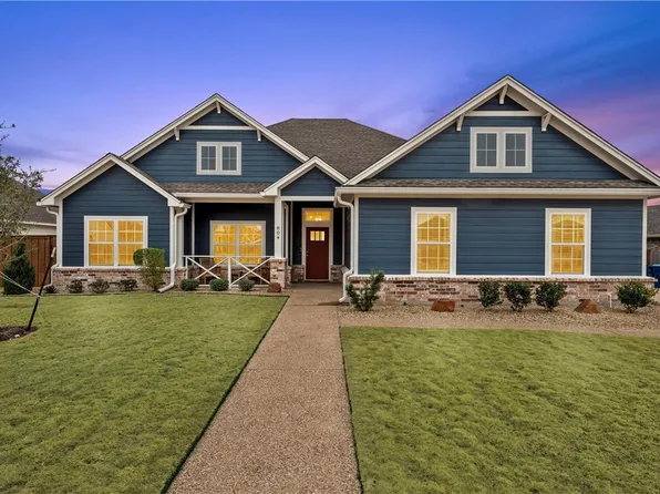 804 Forward Pass Dr, Hewitt, TX 76643