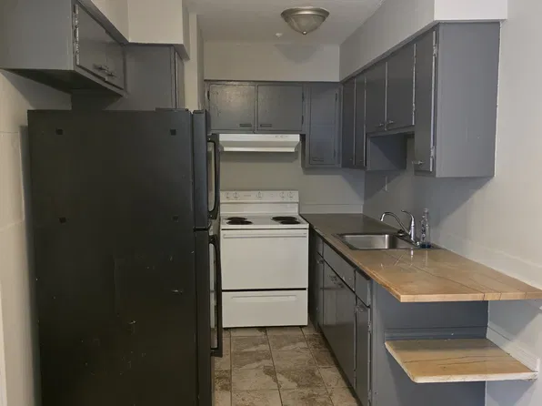 3 Claremont Pl APT B, Marrero, LA 70072