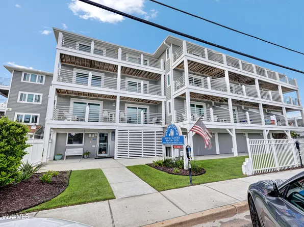 15 Nathan Avenue Unit 205, Wrightsville Beach, NC 28480
