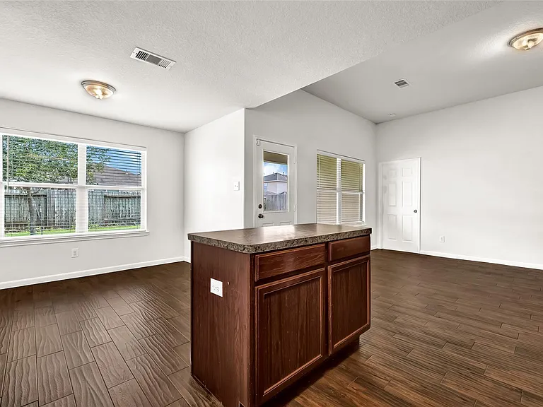 26919 Springflight Ln — Photo 9