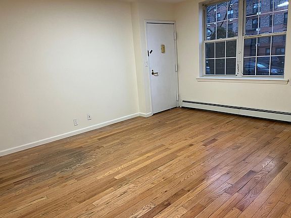 3rd image of 20809 41st Ave #1