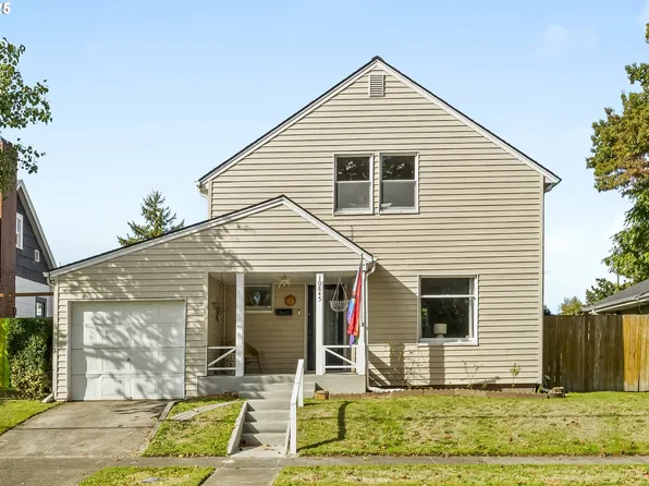 10845 SE Myrtle St, Milwaukie, OR 97222