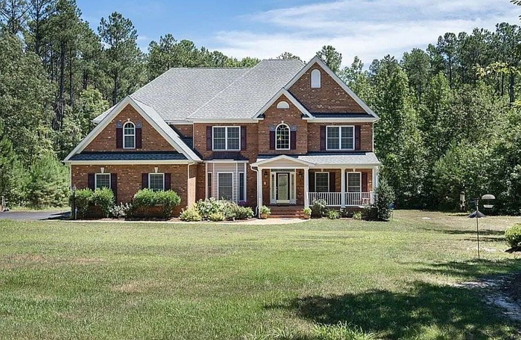 13555 Springford Pkwy - Property Image