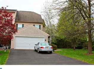 339 Parkview Dr, Souderton, PA 18964