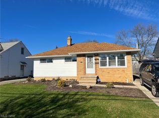 20623 Donny Brook Rd, Maple Heights, OH 44137