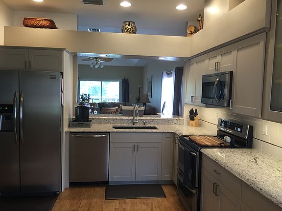 3rd image of 1162 Lindenwood Dr