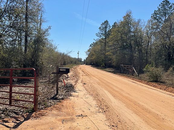 2nd image of 2468 Three Mile Rd