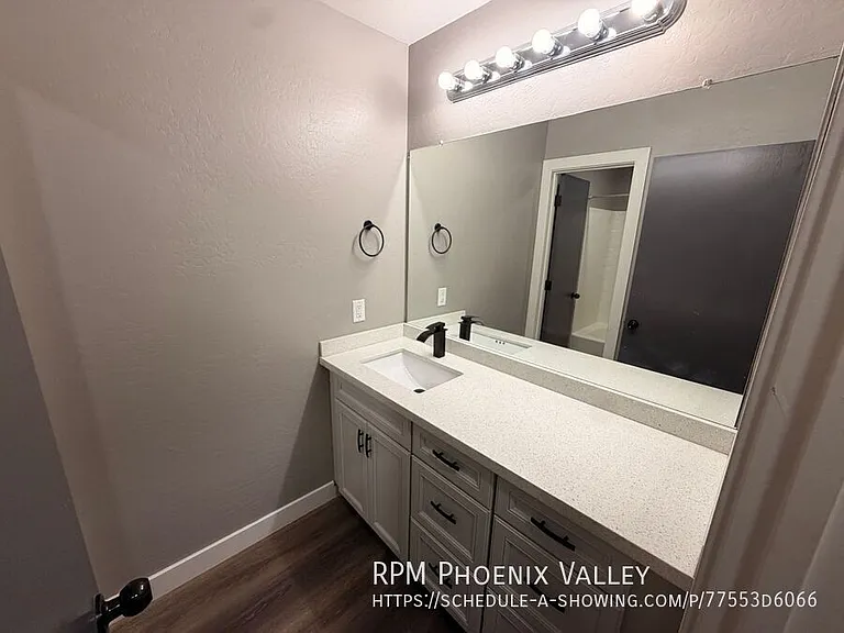 25517 W Forest Grove Ave — Photo 10