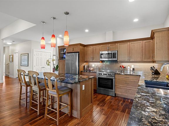 5th image of 1784 Admiral Tryon Blvd
