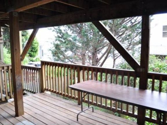 Private deck