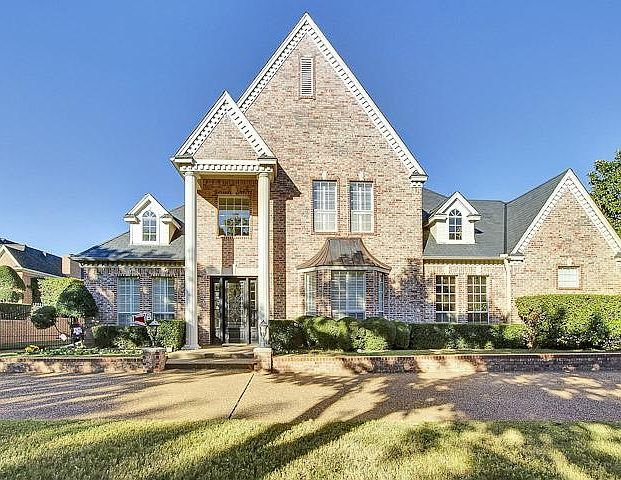1st image of 5108 Overhill Dr