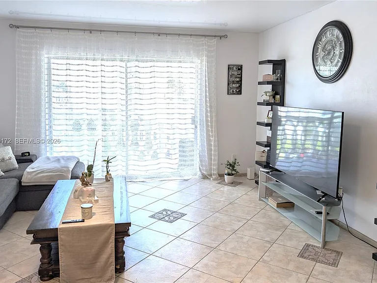 450 Golden Isles Dr #2C — Photo 7