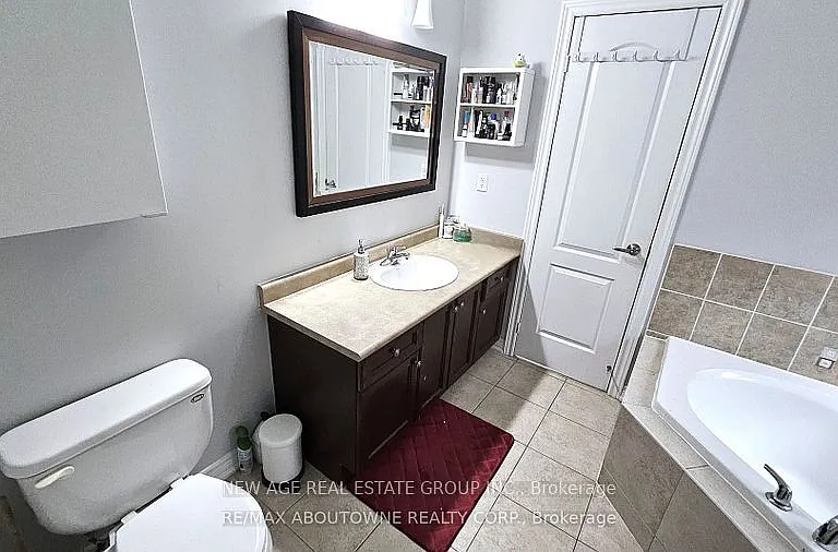 42 Ozner Cres — Photo 28